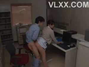 T2800619 Vào những ngày bố mẹ đi vắng, chị em tôi đã dành trọn một ngày cho đến khi tinh trùng của chúng tôi héo úa. Chúc mừng Lala