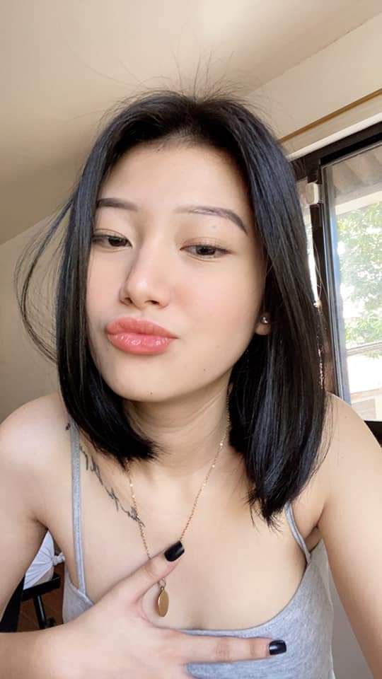 "Mẹ đỡ đầu" nghiện sex quá nhạy cảm